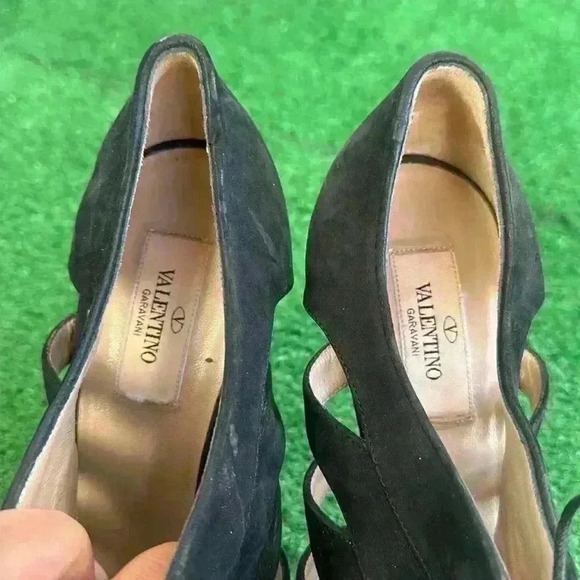 Valentino Garavani - Picture 2 of 6